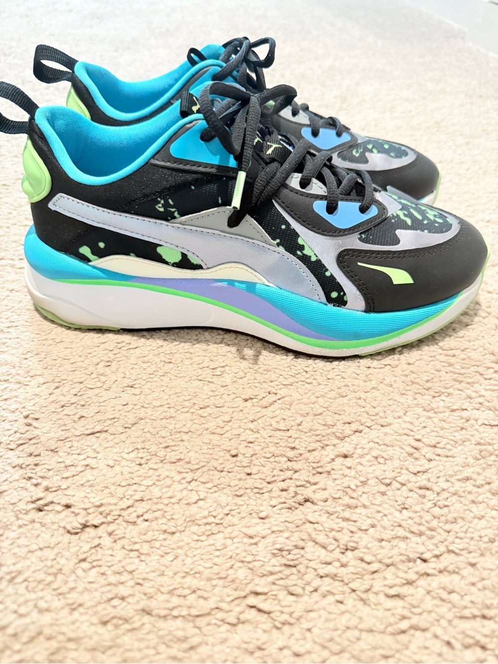 Puma RS Glow Sneakers in Black & Teal - Lightweight Comfort